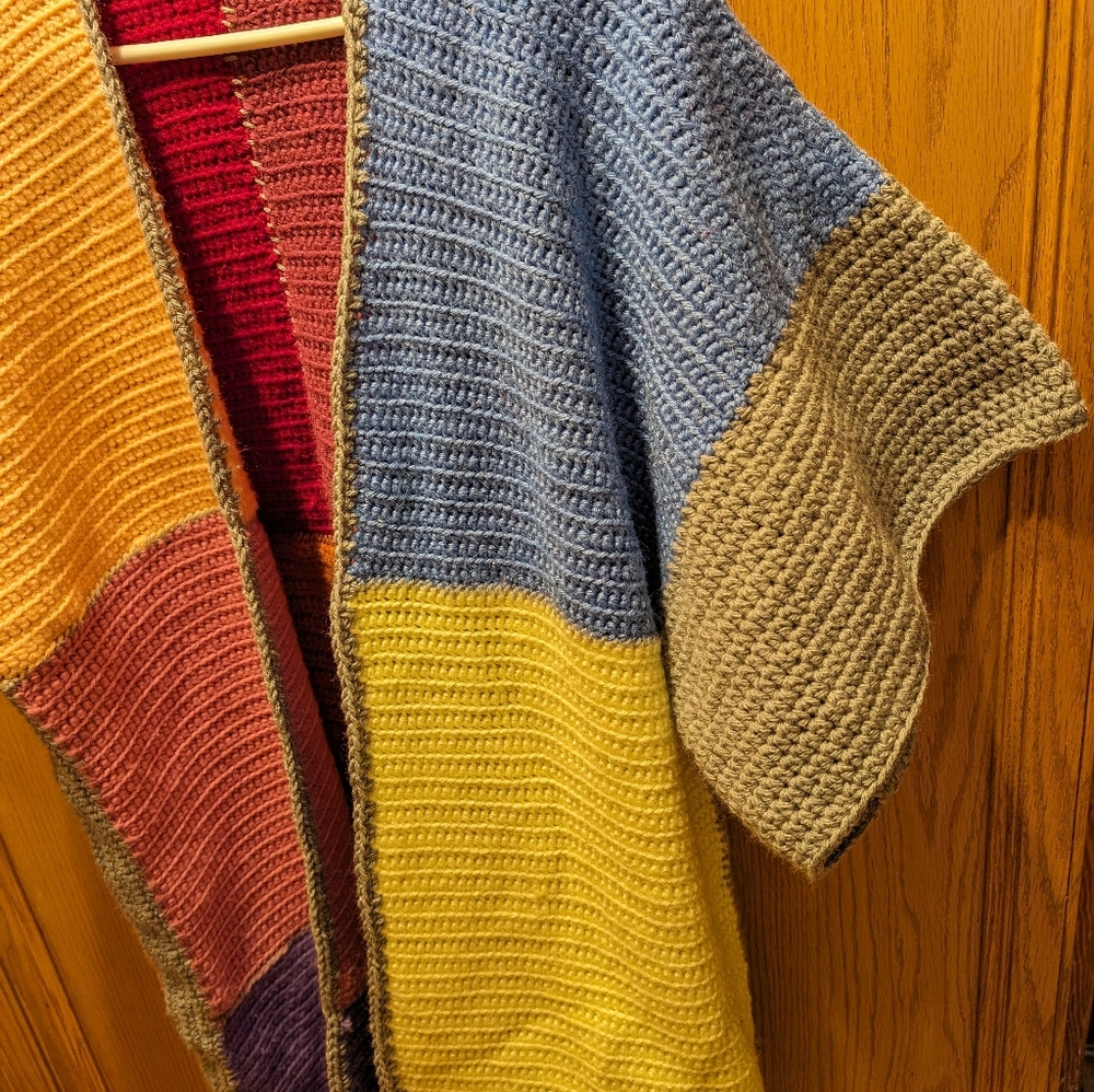Cardigan - Picture 2 of 5